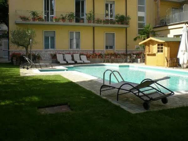 Hotel Mizar Chianciano Terme Εξωτερικό φωτογραφία